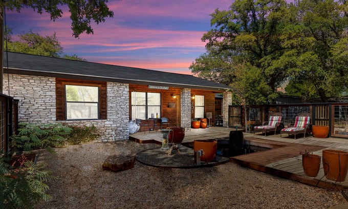 Wimberley House | Hippie Pickle - Charming, eclectic home near everything in Wimberley + Hot tub!