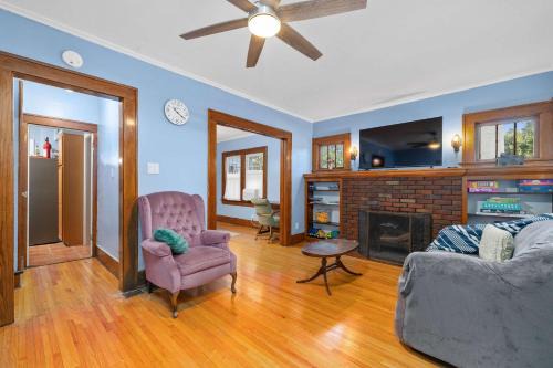 Fort Wayne Apartment | Historic 2 Bdr across from Lakeside Park
