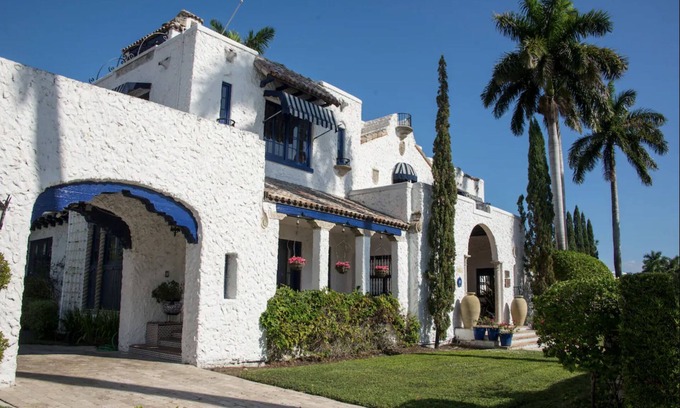 Hollywood Lakes House | Historic 8000 SQ Ft Young Mansion with Heated Pool