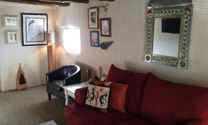 Alamogordo House | Historic Adobe Casita! Perfect for your TDY Stay!