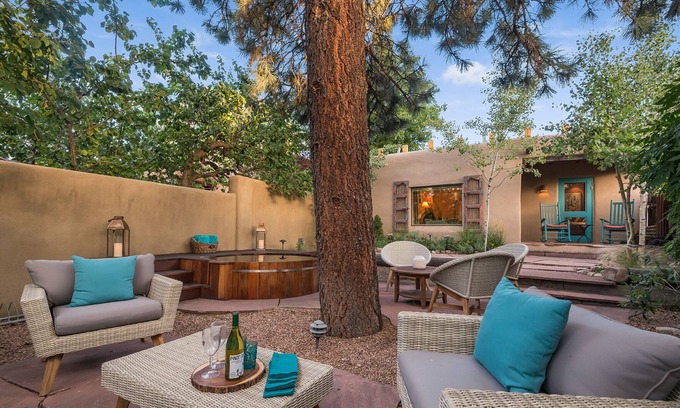 Historic Eastside House | *Historic Adobe w Hot Tub & Bikes, Centrally located on Canyon Road*