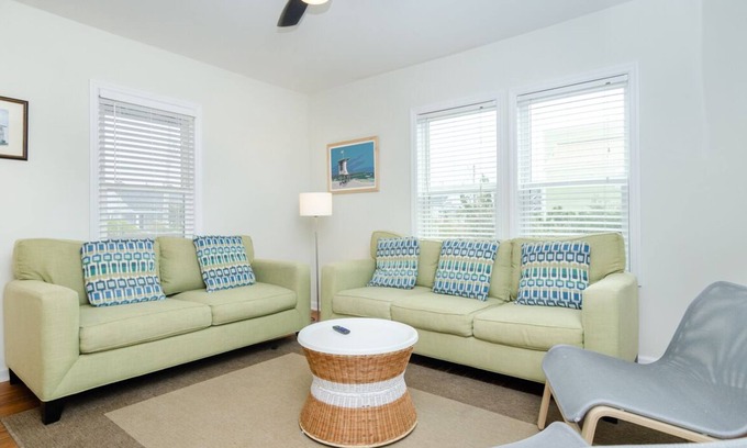 South End Apartment | Historic charm blended with modern convenience!