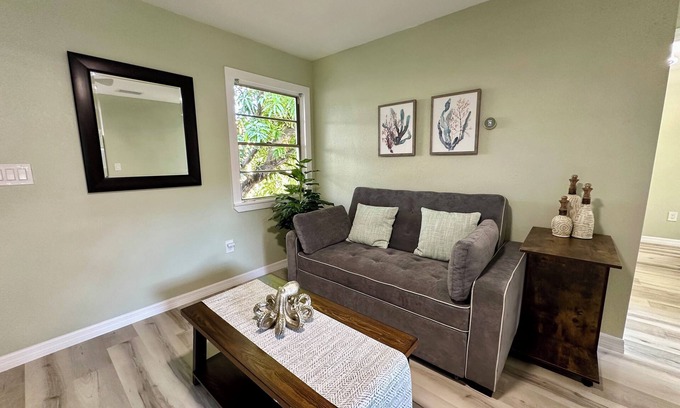 Palmetto Apartment | Historic District Retreat - Newly Renovated 2BR
