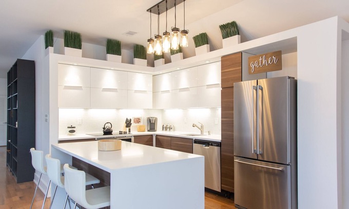 Cabbagetown House | Historic Downtown Atlanta | 6br 5ba | Parking