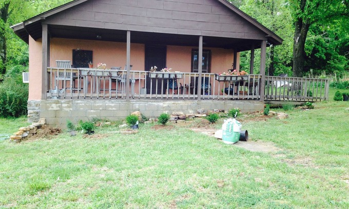 Mt. Sherman Cabin | Historic Farmhouse with new upscale interior