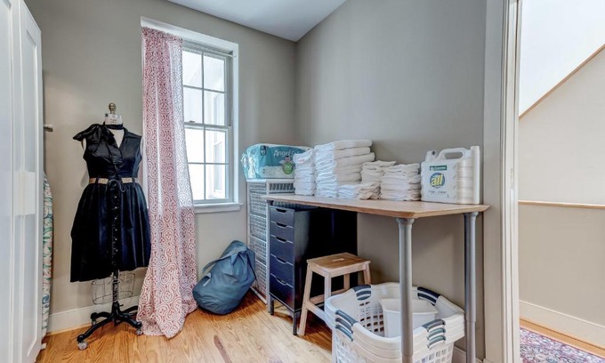 Upper Fells Point House | Historic Fells Point Home Steps From Waterfront