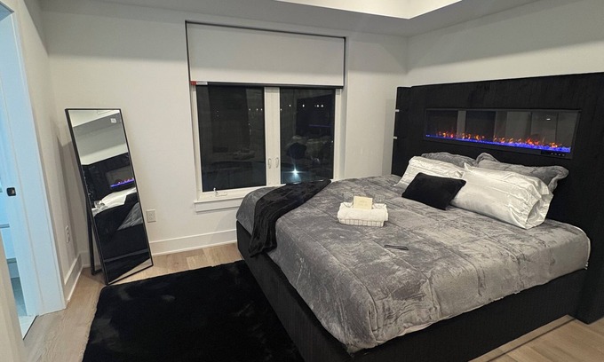 Germantown Apartment | Historic Germantown Modern Stay