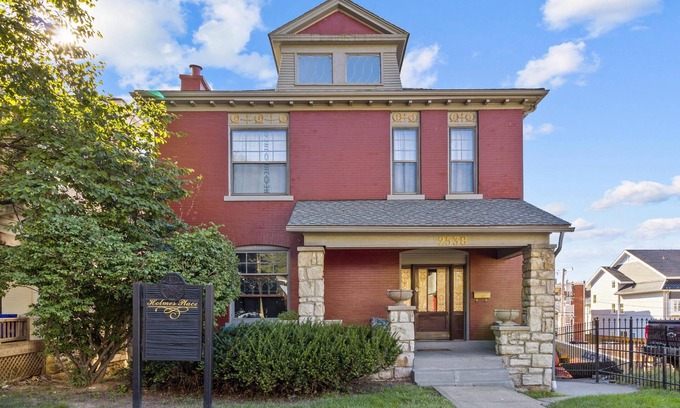 Kansas City House | Historic Holmes Place + Min from Downtown