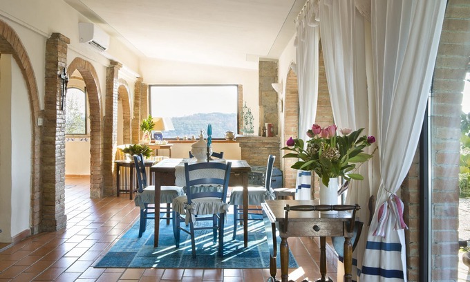 San Pietro in Bossolo Villa | Historic home in the heart of Chianti Loft Rondinelli Relax Panorama position