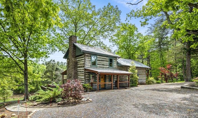 Dandridge Cabin | Historic Lakefront Cabin w/Private Dock and Hot Tub