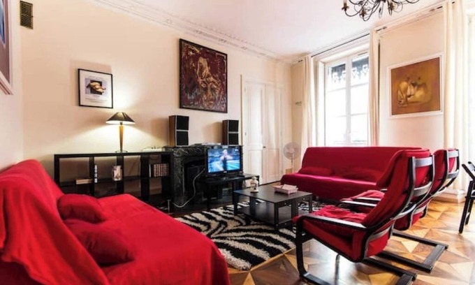 Secteur 2 Cabin | Historic loft with character