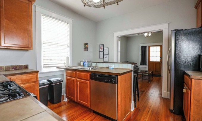 New Orleans House | Historic Mid-City Escape, Perfect Festival Getaway
