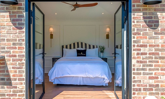 Encanto Cottage | Historic Phoenix's Midtown Carriage House, Downtown {Free Parking}