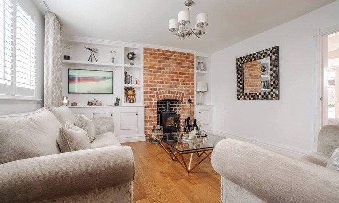 Kirkby Other | Historic Retreat with Large Garden | Free Parking