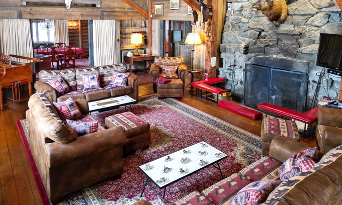 Lake Placid House | HISTORIC RIVER RANCH LAKE PLACID WITH SPECTACULAR MOUNTAIN VIEWS STR-200325