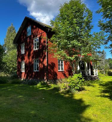 Glava House | Historic summer retreat in Glava