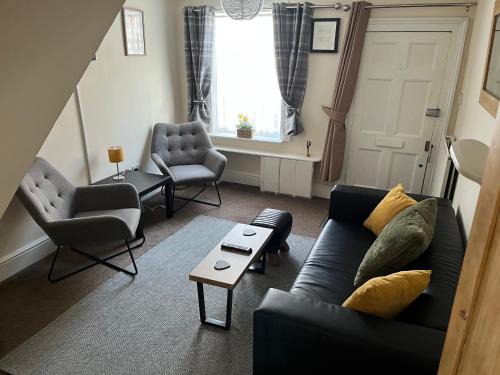 Bury St Edmunds House | Historic Town Centre Cottage
