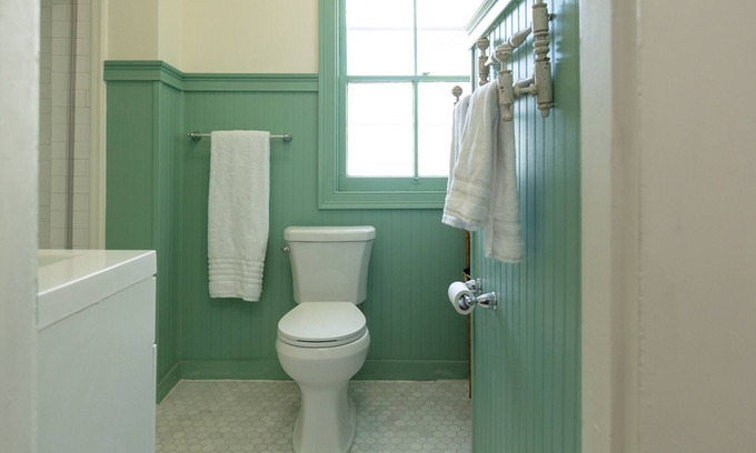 Hudson House | Historic Townhouse in Hudson, NY