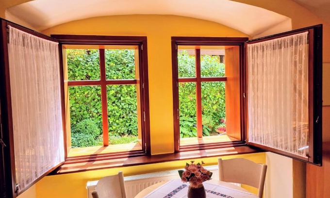 Levoca Apartment | Historical house in the center Levoča with parking
