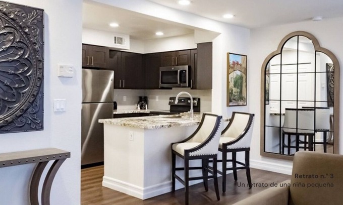 Las Vegas Villa | Hit the Jackpot! Come & Escape in Luxury Your Ultimate Las Vegas Retreat Awaits!