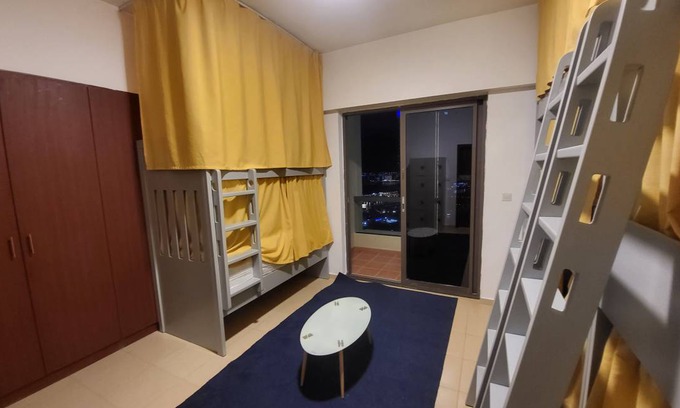 Dubai Marina Hostel | Hostel ∙ 8 guests