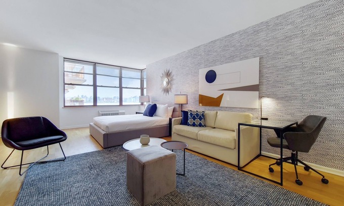 Hoboken Apartment | Hoboken Studio with a Quick Commute to Manhattan