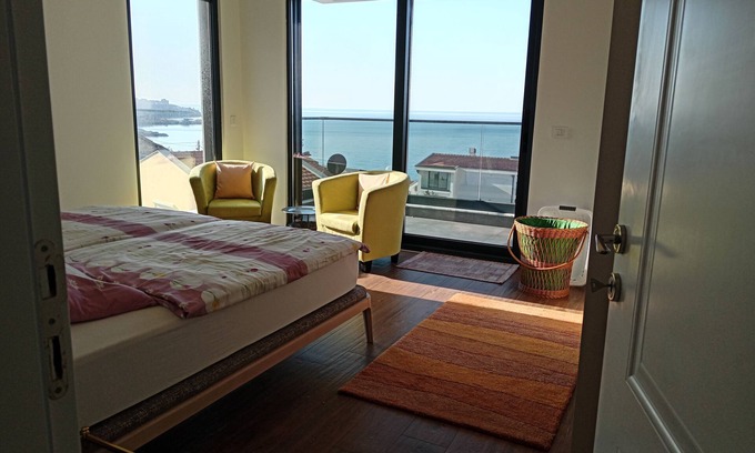 Dobra Voda Apartment | Hochwertige Ferienwohnung mit Meerblick für Wunderschöne Stunden zu Zweit