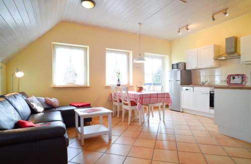 Niederberndorf Apartment | Hof Köhne- Haus am Spielplatz - Wohnung Strauß