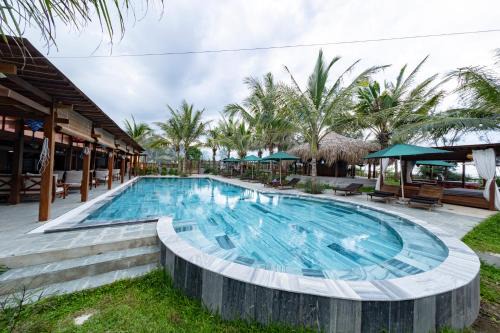 Cam An Hotel | Hoianbang Beach Front Villa and Restaurant