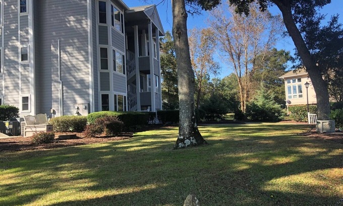Supply Condo | Holden Hideaway - Lockwood Folly Golf Course!