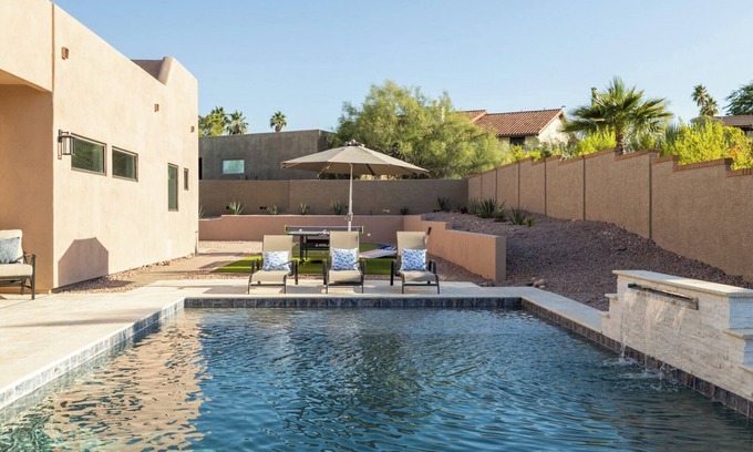 Fountain Hills House | Hole-in-One Getaway: Swim, Golf & Unwind!