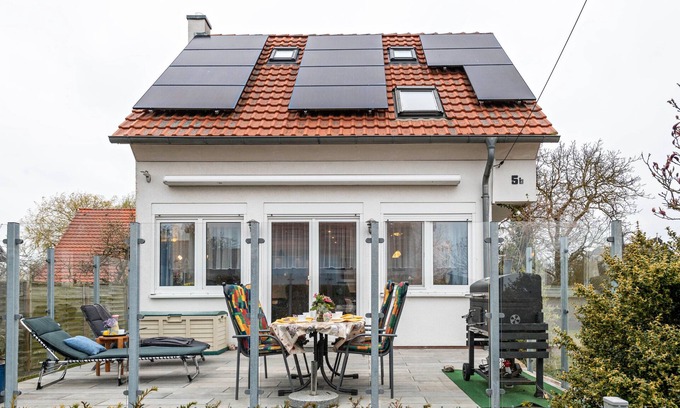 Lenzkirch House | Holiday Home 'Haus Salzhaff An Der Ostsee' with Private Terrace and Private Garden