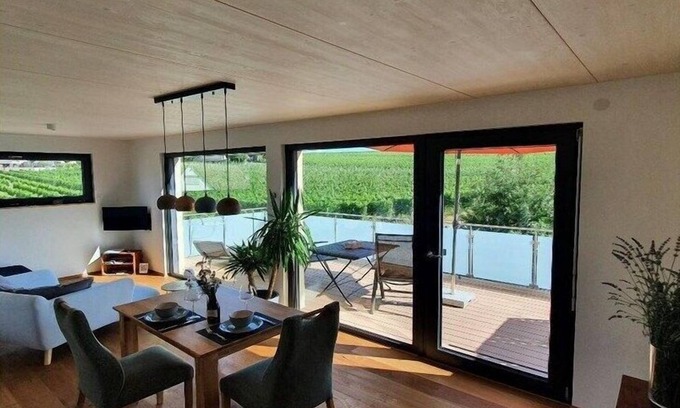 Bischoffingen House | Holiday apartment in Vogtsburg-Bischoffingen with 1 bedroom