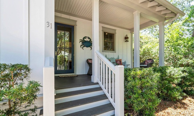 Seacrest House | Holiday 30A at Magnolia Cottages