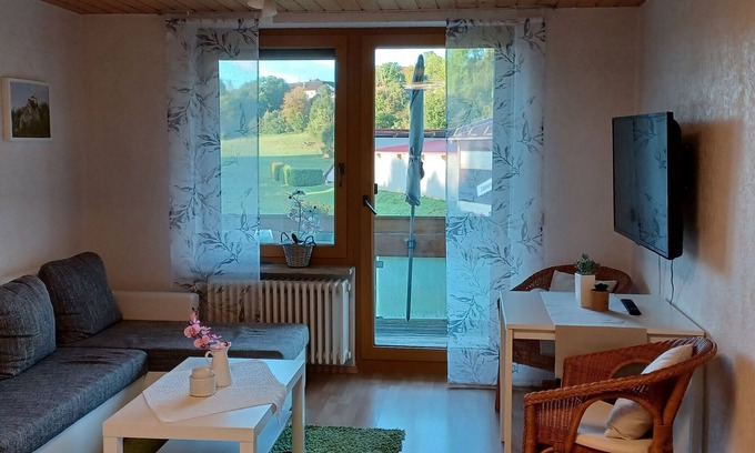 Leibertingen Apartment | 'Holiday Accommodation Lukas' with Shared Terrace, Shared Garden and Wi-Fi