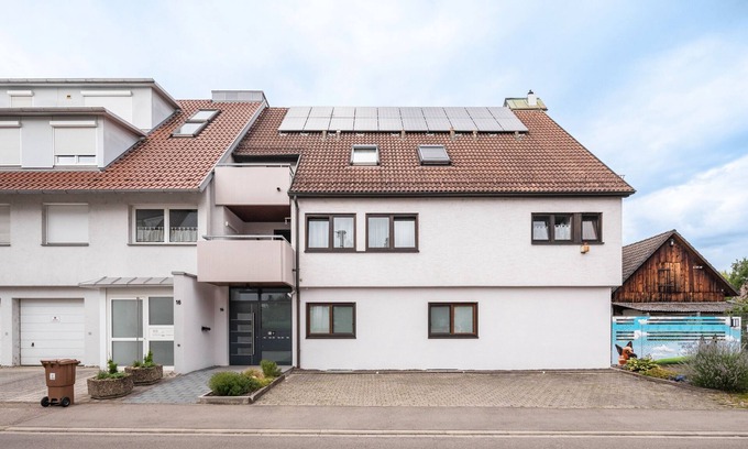 Kirchheim unter Teck Apartment | Holiday Apartment with Balcony and Wi-Fi