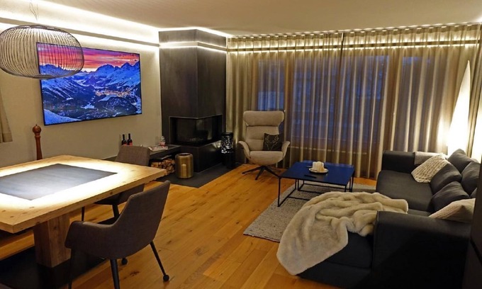 Champfer Apartment | Holiday apartment Champfèr (St. Moritz) for 1 - 4 persons with 2 bedrooms - Holiday apartment in one