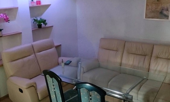 Michelstadt Apartment | Holiday Apartment 'Peter 1' Near Old Town with Wi-Fi