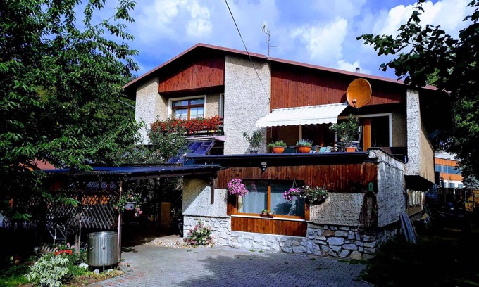 Svoboda nad Upou Apartment | Holiday apartment close to a skil ift with billiard and sauna