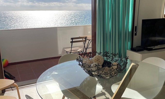 Torralta Apartment | Holiday apartment 1 bedroom, sea view on the beachfront (100 mts)