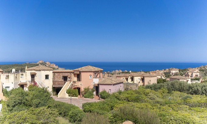 Canneddi Apartment | Holiday Apartment "Appartamentino vista mare 2605" with Terrace and Wi-Fi