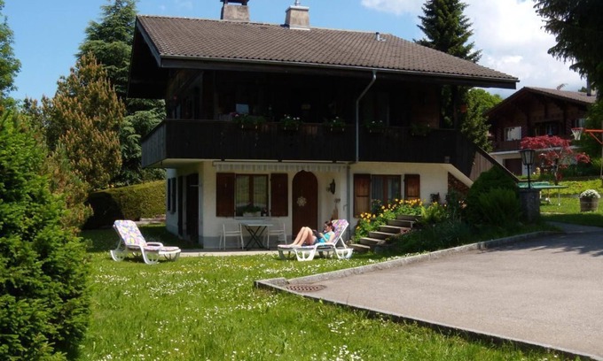 Aeschi bei Spiez Ski Chalet | Holiday apartment Aeschiried for 1 - 3 persons with 1 bedroom - Chalet