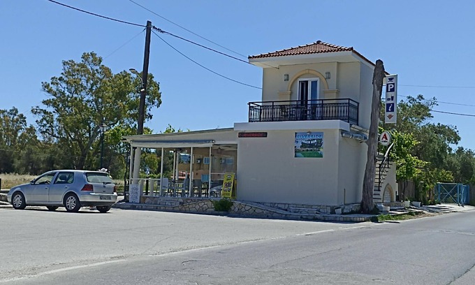Alykes Apartment | Holiday apartment Alikanas for 2 - 3 persons with 1 bedroom - Row house