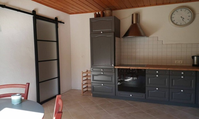 Dernbach Apartment | Holiday apartment at the linden tree