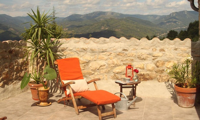 Chirols Apartment | Holiday apartment Chirols for 1 - 5 persons with 2 bedrooms - Row house