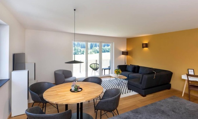 Oberammergau Apartment | Holiday apartment "Friedenshöhe 1"* in Oberammergau