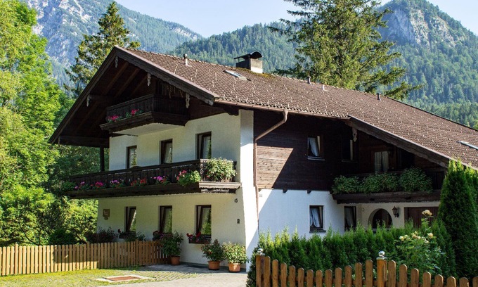 Weissbach an der Alpenstrasse House | Holiday apartment Schneizlreuth for 1 - 2 persons with 1 bedroom - Holiday house