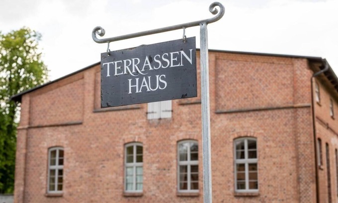 Muritz Apartment | Holiday apartment Schloß Grubenhagen for 1 - 4 persons with 2 bedrooms - Holiday apartment