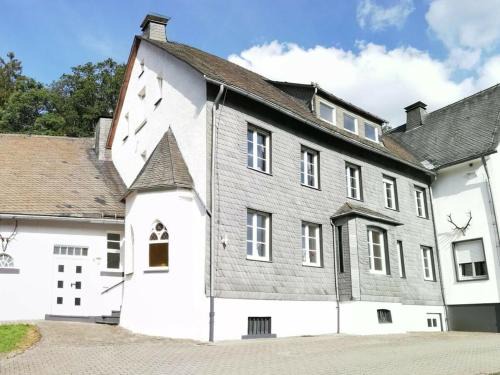 Winterberg House | Holiday apartment hunting lodge Siedlinghausen