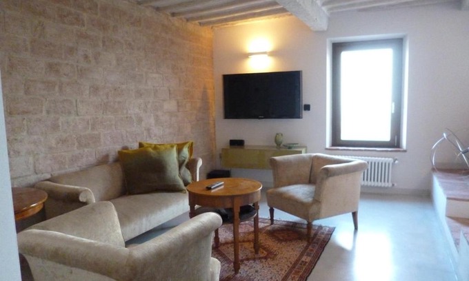 Montepulciano Apartment | Holiday Apartment in Historical Palace
